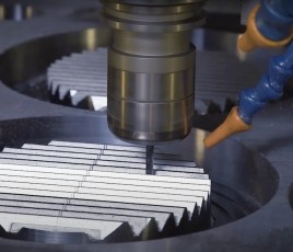 En coulisses : vivez la fabrication des produits First Plast de l'intérieur 