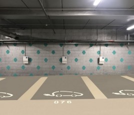 Parking et bornes de recharge IRVE by Freshmile.