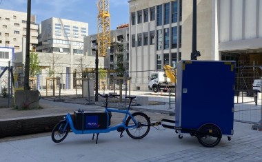 Rexel, triporteur électrique - Lyon Confluence (26 avril 2022)