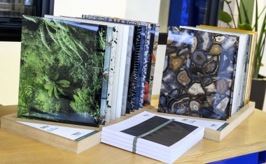 Riou Glass - Showroom "Le Square"