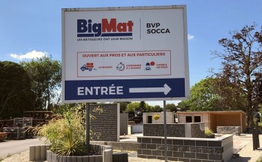 BigMat BVP-Socca, entrée et parking.