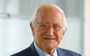 Henri Coisne, fondateur et président d'honneur de Sonepar.