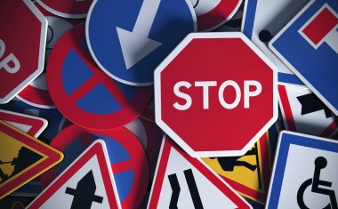 Sécurité routière - Panneaux de signalisation.