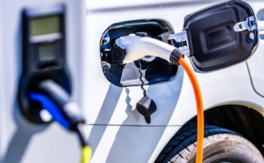 Recharge d'un véhicule électrique.