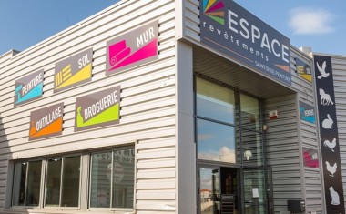 Façade showroom d'Espace Revêtements.