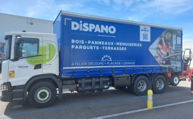 Camion de livraison Dispano.