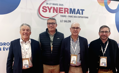 Les dirigeants des groupements MatPlus et Starmat lors de la 6e édition du salon Synermat (mars 2025 à Tours).