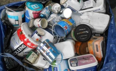 Déchets de peinture.