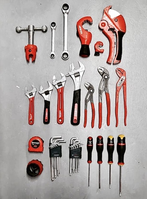 Les outils du petit plombier à vélo