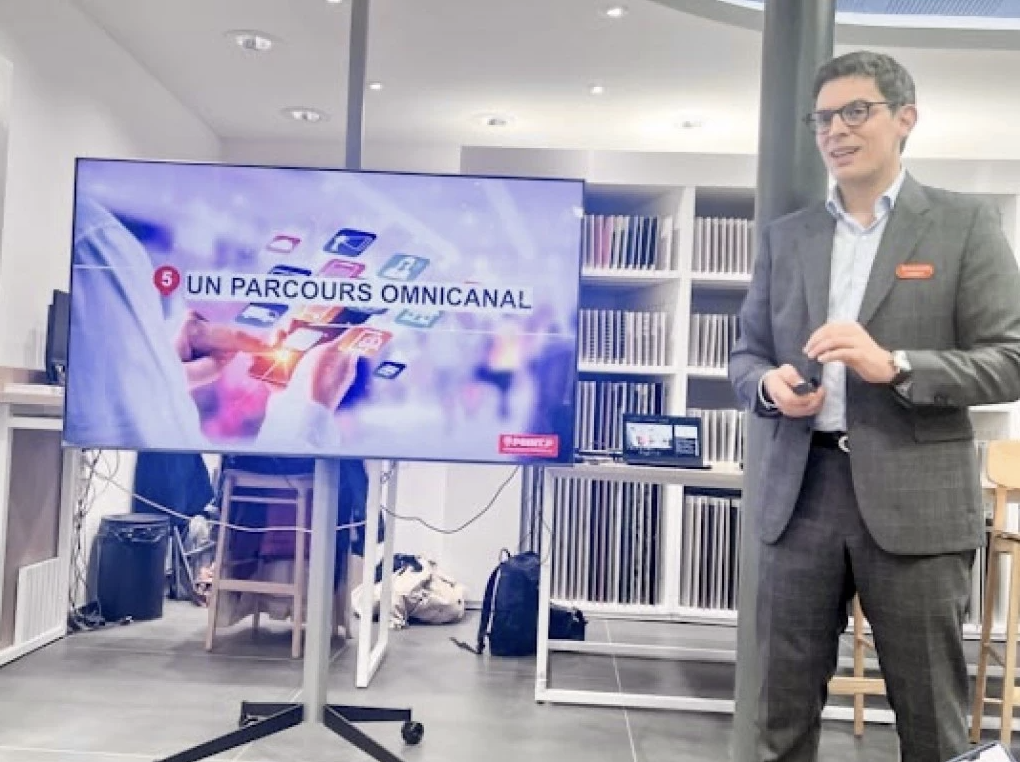 Directeur marketing de Point. P, Bertrand Alard a dévoilé mi-octobre dernier le nouveau concept de boutique Carrelage & Parquet. L'ouverture ac