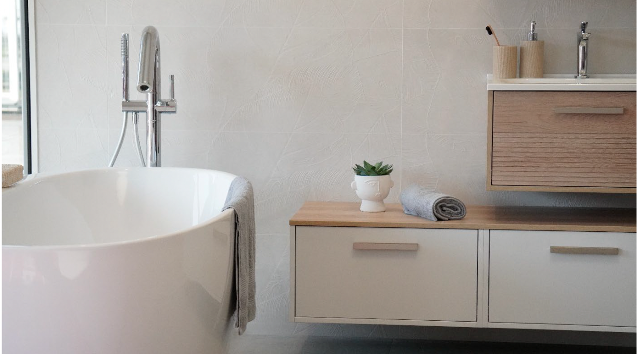 Showroom Grandbains rénové de Bourg-en-Bresse (Ain).