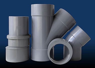 Les raccords d'évacuation First Plast