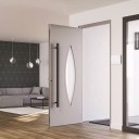 Porte d'entrée aluminium d'Aluhaus.